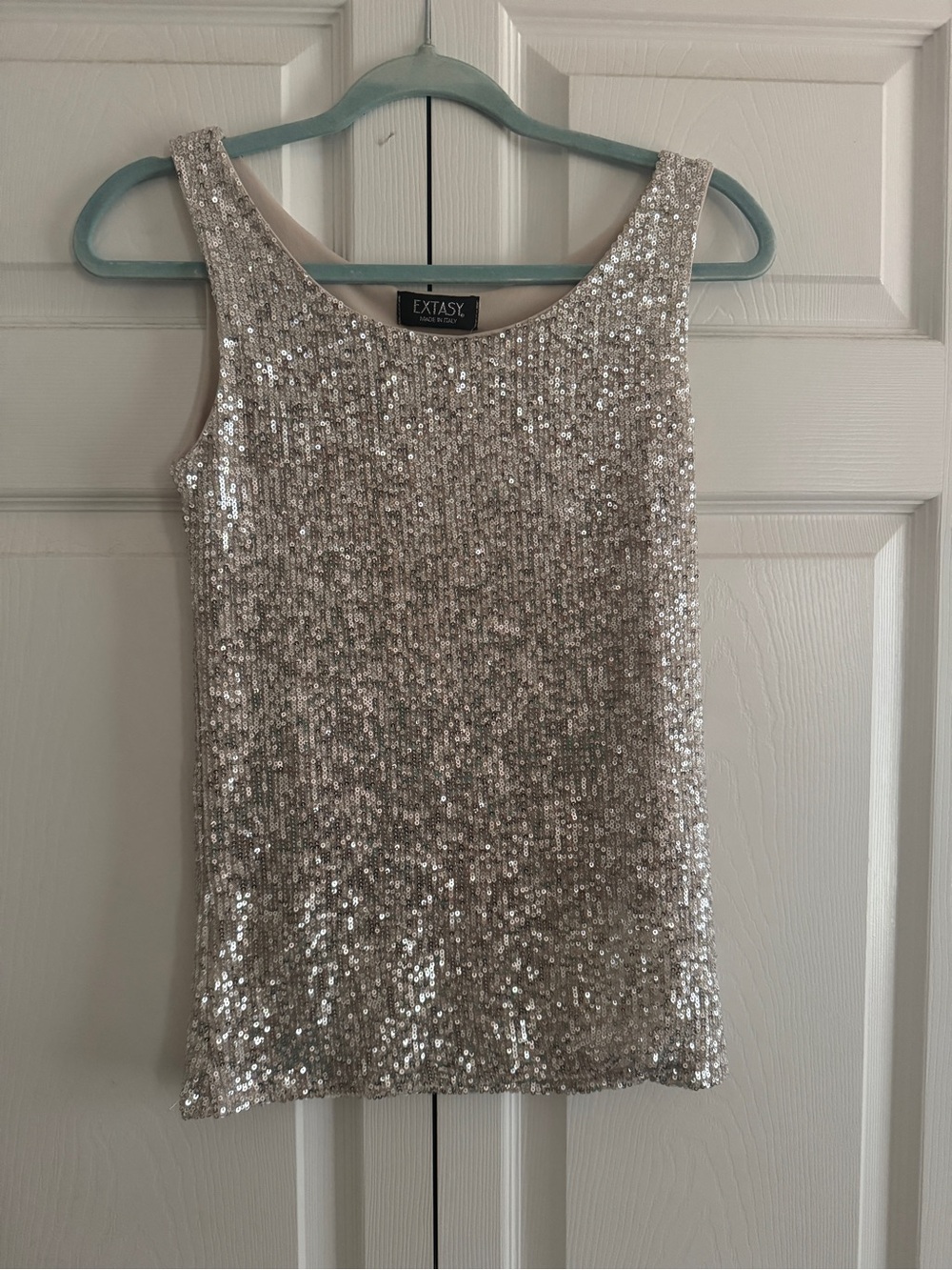 Made in Italy Women's Silver Sequin Tank Top